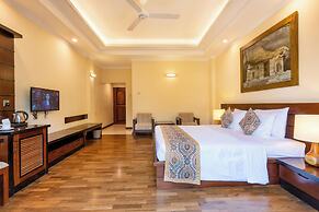 Kandyan Reach Hotel