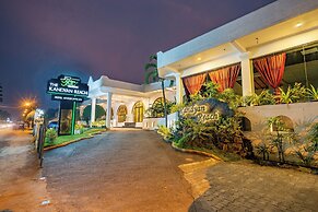 Kandyan Reach Hotel
