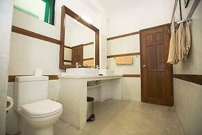 Sea World Boutique Hotel