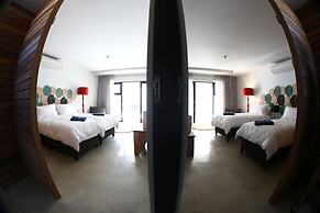 Windtown Lagoon Hotel
