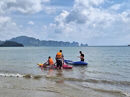 PAN Beachfront Resort Krabi