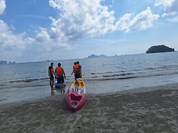 PAN Beachfront Resort Krabi