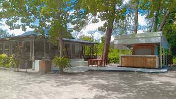 PAN Beachfront Resort Krabi