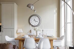 Brighton Break - Burlington Beach Pad