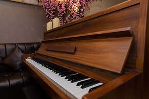 Airport Saigon Hotel