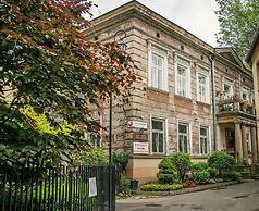 Red Kurka Apartments