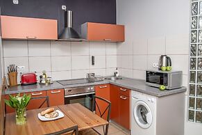 Red Kurka Apartments