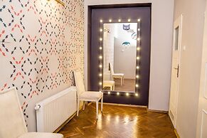 Red Kurka Apartments