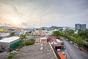 Recenta Style Phuket Town