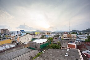 Recenta Style Phuket Town