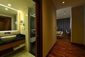 The Avenue Hotel