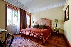 M Maison Particulière Porto