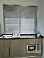 Des Res Hotel and Residence