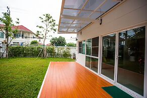 Des Res Hotel and Residence