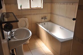 Coghlan Villa Guest House