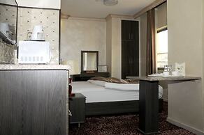 Olive Hotel