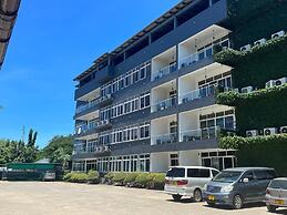 Colosseum Square Luxury Apartments