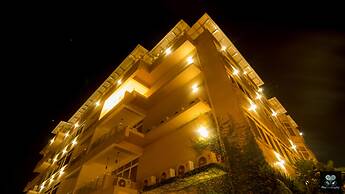 Colosseum Square Luxury Apartments