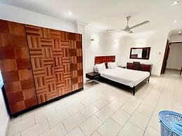 Colosseum Square Luxury Apartments