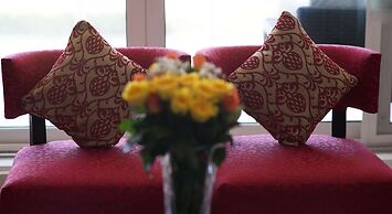 Colosseum Square Luxury Apartments