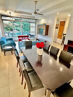 Colosseum Square Luxury Apartments