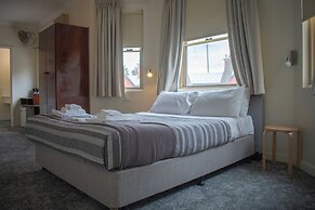 Royal Hotel Springwood