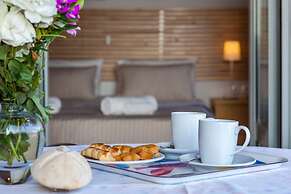 Thea Home Hotel by Booking Kottas