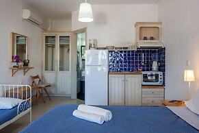 Thea Home Hotel by Booking Kottas