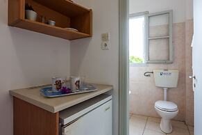 Thea Home Hotel by Booking Kottas