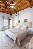 Thea Home Hotel by Booking Kottas