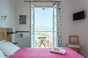 Thea Home Hotel by Booking Kottas