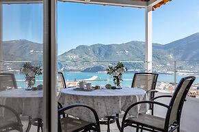 Thea Home Hotel by Booking Kottas