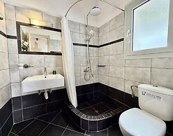 Thea Home Hotel by Booking Kottas