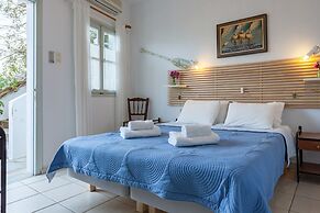 Thea Home Hotel by Booking Kottas