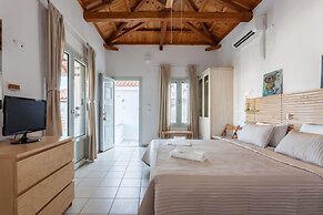 Thea Home Hotel by Booking Kottas