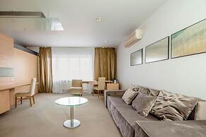 Navalis Hotel