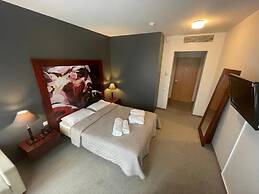 Navalis Hotel