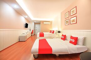 OYO 284 Sabaidee Minitel