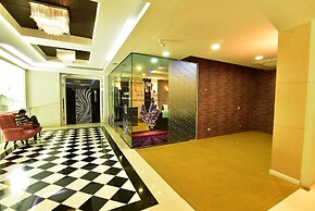 Grand Pink Hotel Hat Yai
