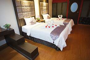 Grand Pink Hotel Hat Yai