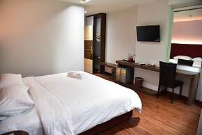 Grand Pink Hotel Hat Yai