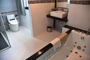 Grand Pink Hotel Hat Yai