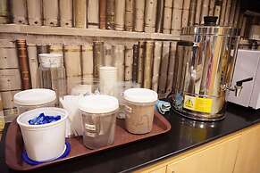 Chompu Nakarin Apartment