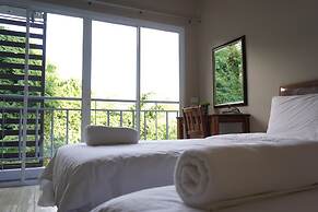 Chompu Nakarin Apartment