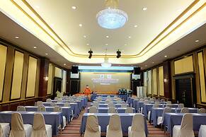 Grand Hill Resort and Spa