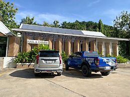 Grand Hill Resort and Spa