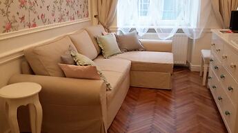 Blueberry Apartments