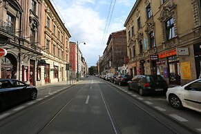 Blueberry Apartments