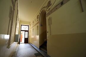 Blueberry Apartments