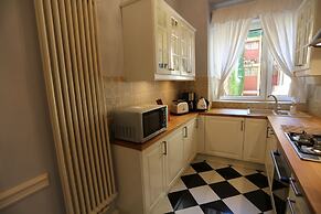 Blueberry Apartments